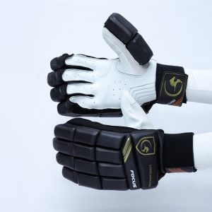 Gortonshire Focus Black Cricket Batting Gloves Mens Size